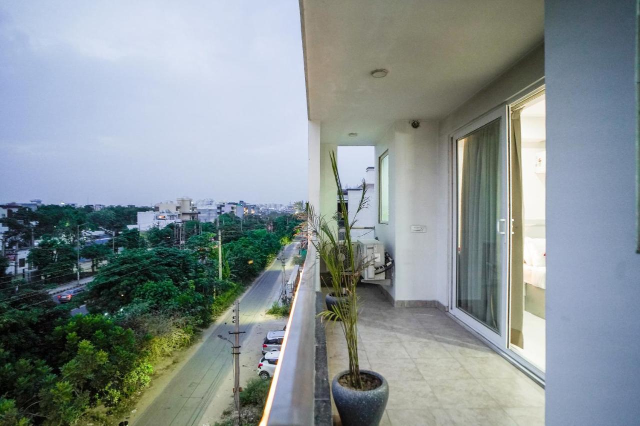 Saltstayz Sector 52 - Ardee City Mall Gurgaon Exterior foto
